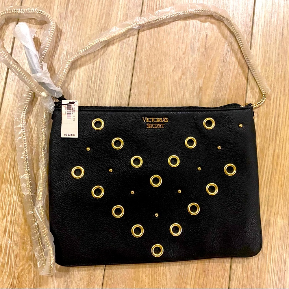 NWT VS faux leather purse